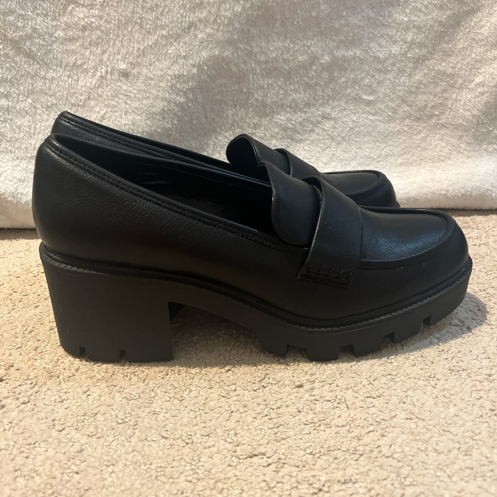 Dolce Vita Black Flats Chunky Loafers
